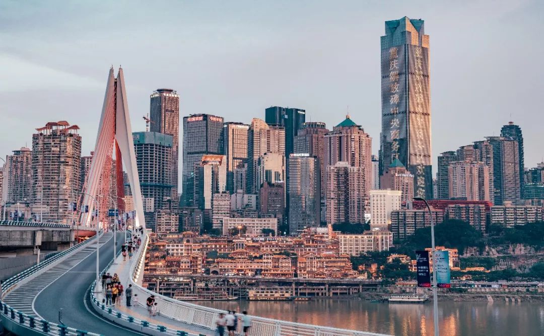 重庆，山水美食之城，活力之都