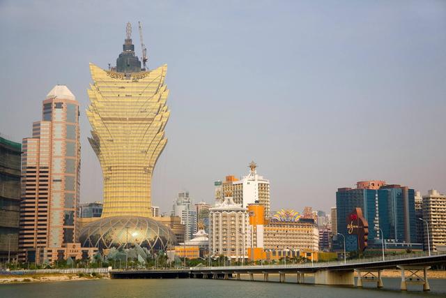 澳门，历史与现代交织的璀璨明珠，探索时光之旅的交汇点